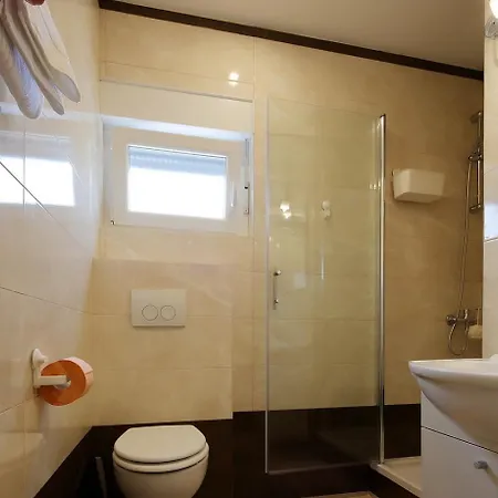 Sonja 1 Apartman *